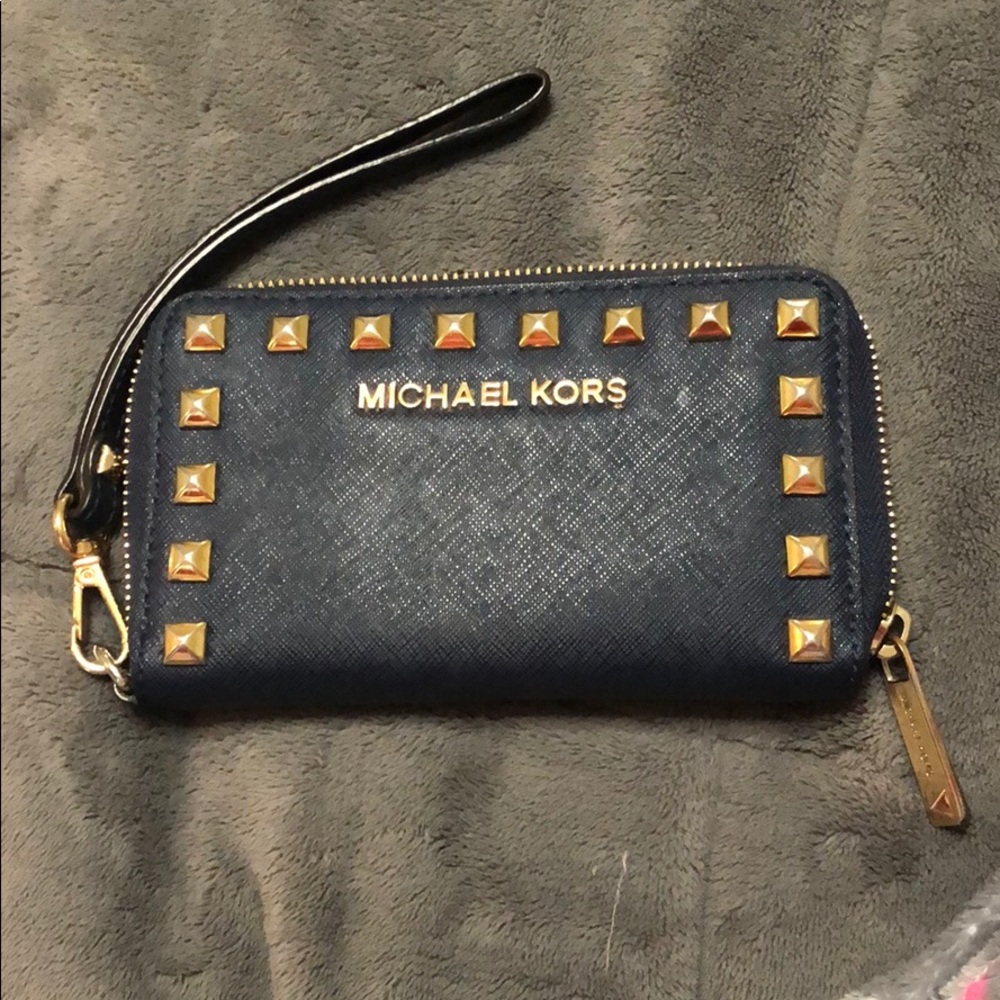 Wristlet
